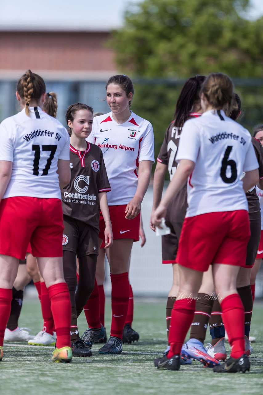 Bild 303 - wBJ St. Pauli - Walddoerfer : Ergebnis: 1:11